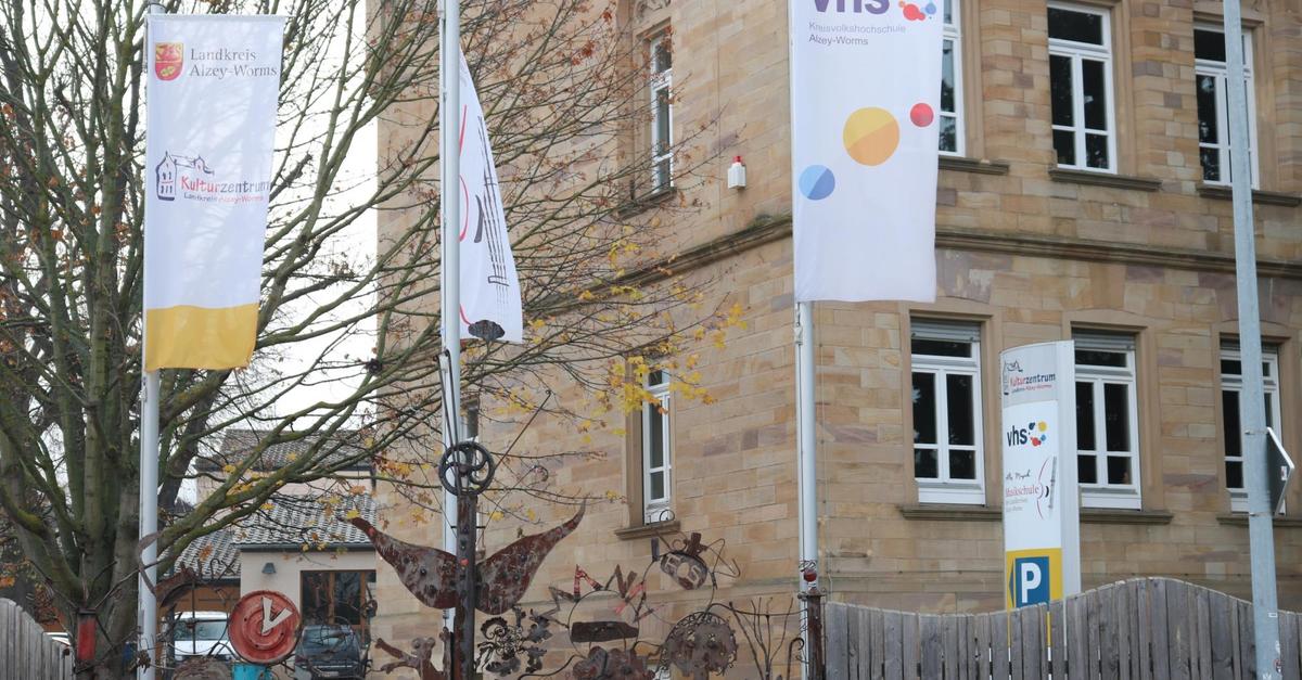 KVHS-Alzey-Worms-bietet-340-Kurse-im-Semester-2026