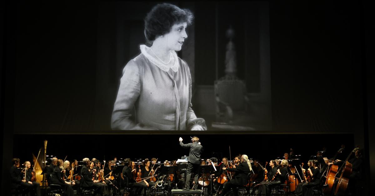 In-Mainz-spielt-die-neue-Musik-zum-alten-Stummfilm