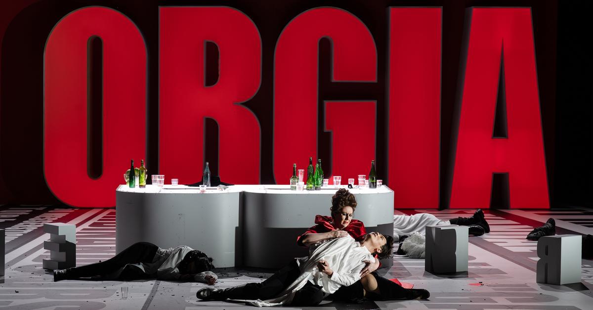 Dramatik-Cocktail-mit-kluger-Dosierung-und-starker-Wirkung