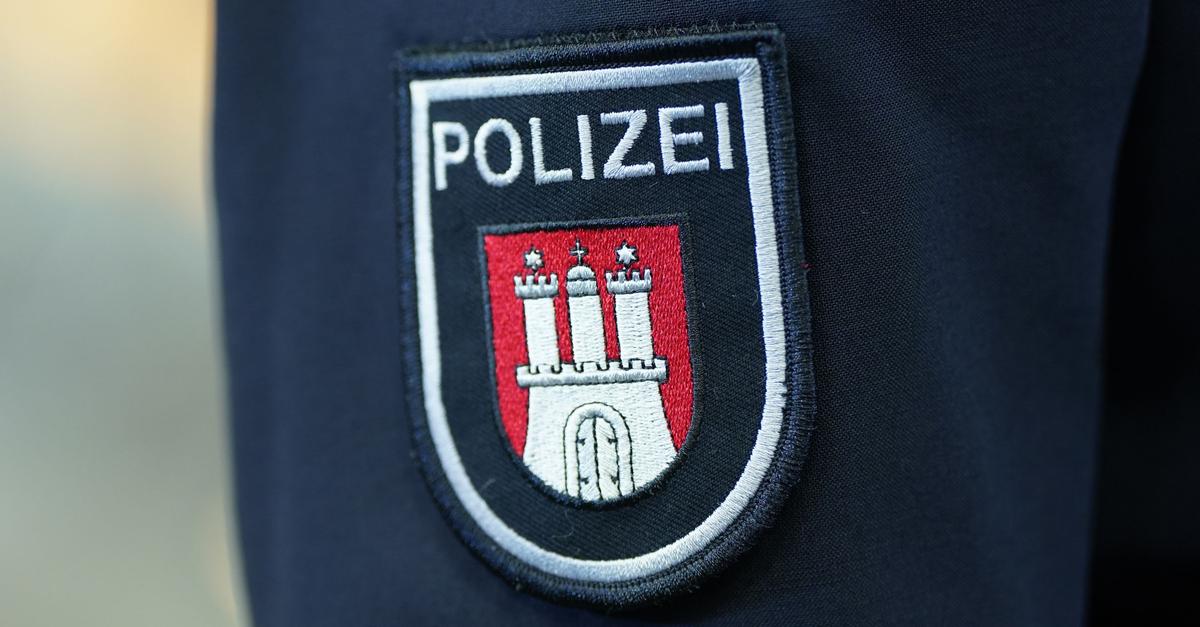 Vor-HSV-Spiel-55-Fu-ballfans-in-Gewahrsam