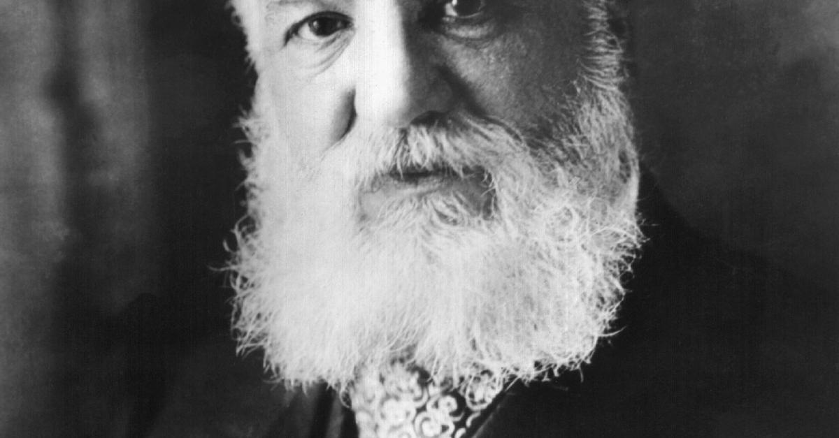 Patentkrimi-ums-Telefon-Bell-setzt-sich-mit-List-durch