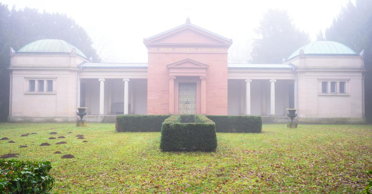 Land-pr-ft-Angebot-f-r-Schl-sser-Parks-und-Museen