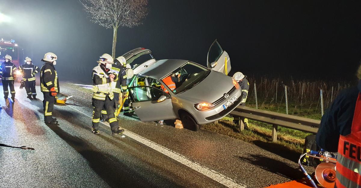 Unfall B9 Worms Gestern _ POL-PDWO: Schwerer Verkehrsunfall auf der B9 ...
