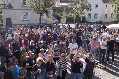 Ende der Wein- und Dorfevents? Kundgebung in Undenheim  Foto: Stefan Sämmer/HBZ 30.05.2023