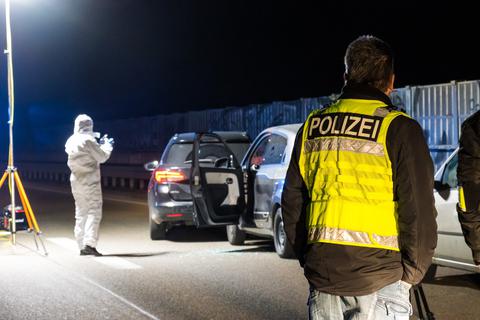 Auf der A661 ist es nach einem Unfall zu einem Messerangriff gekommen. Foto: 5Visions.media