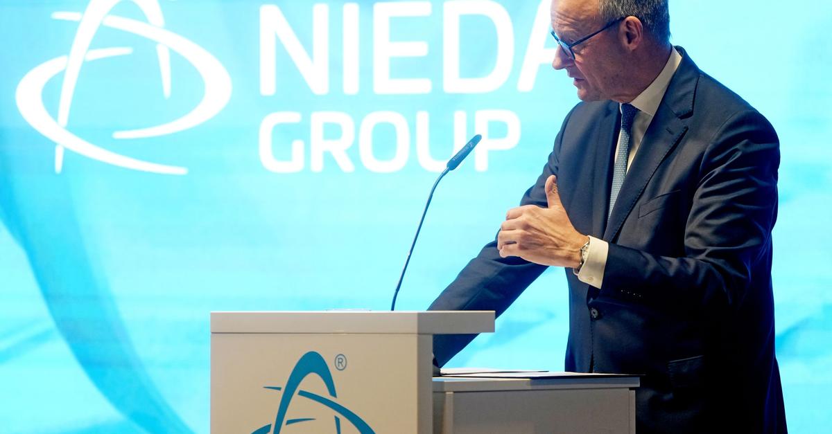 Merz-weiht-Niedax-Campus-ein-500-Jobs-f-r-Rheinland-Pfalz