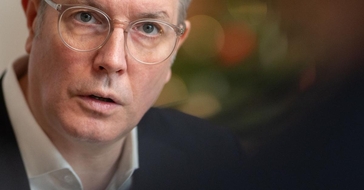 Konzerne-aus-China-und-USA-im-Visier