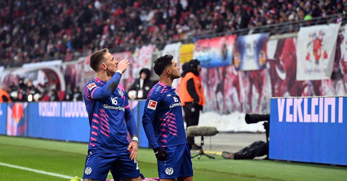 Leipzig-verliert-gegen-Mainz-nach-Hollerbach-Schock