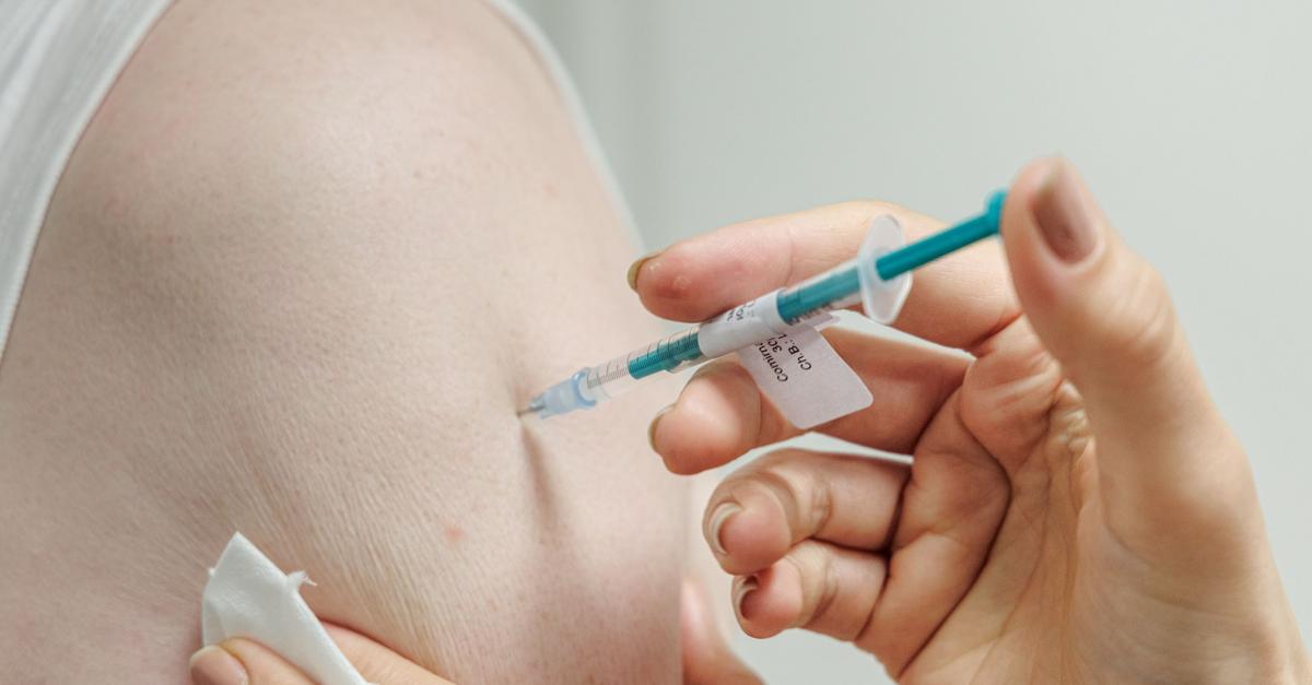 Biontech-f-hrt-gro-e-Video-Kampagne-zu-Corona-Impfung