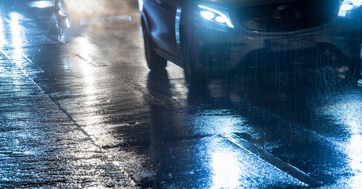 Glatteisgefahr-auf-den-Stra-en-bis-Wochenmitte-milder