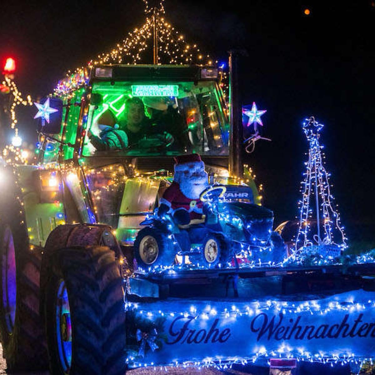 Weihnachtliche Traktor-Rundfahrten: Lichter der Hoffnung