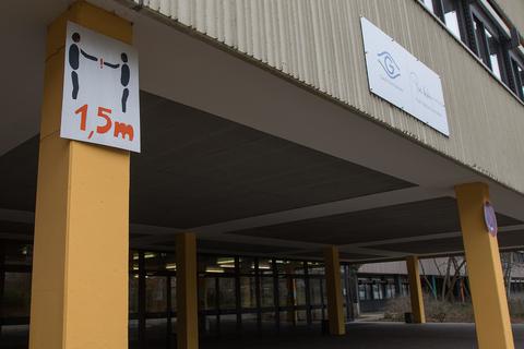 Am Gauß-Gymnasium hat ein Corona-Fall in der elften Jahrgangsstufe in den vergangenen Tagen für ein ordentliches Hin und Her gesorgt. Foto: pakalski-press/Christine Dirigo