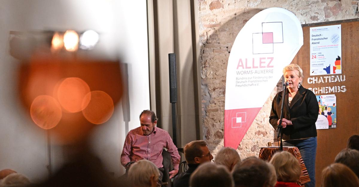 Deutsch-franz-sische-Freundschaft-in-Worms-gefeiert