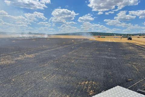 Bei einem Flächenbrand am 5. Juli sind mehrere Hektar Land verbrannt.               Foto: Feuerwehr Monsheim