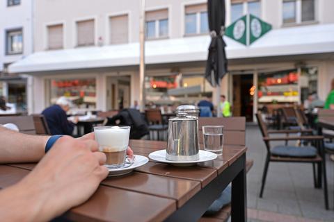 Die Coffee Brothers in der Wormser Innenstadt. Foto: pakalski-press/Ben Pakalski