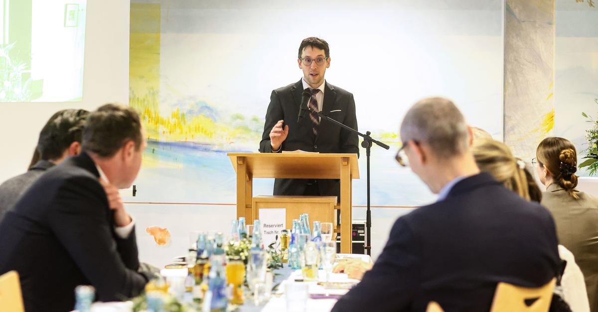 Chefarztwechsel-Wer-ist-der-neue-Arzt-am-Wormser-Klinikum-