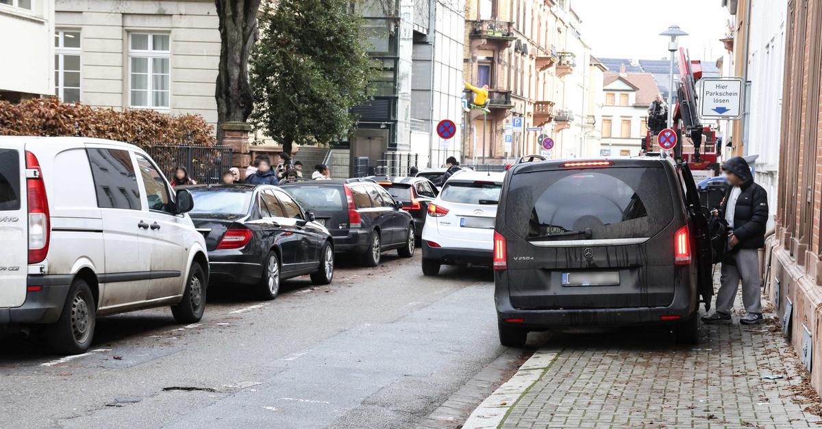 Elterntaxis-Ein-Problem-an-Wormser-Schulen-