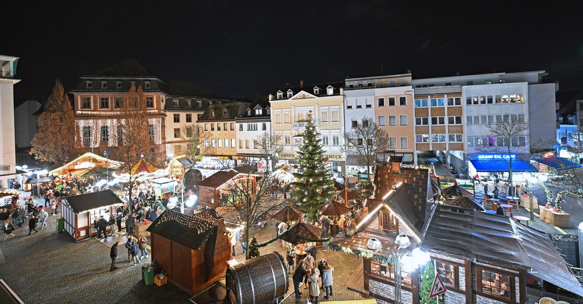 Absperrungen-und-steigende-Preise-tr-ben-Weihnachtsmarkt