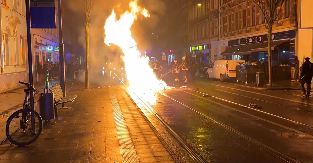 Mehrere-Feuer-in-Silvesternacht-in-Leipzig
