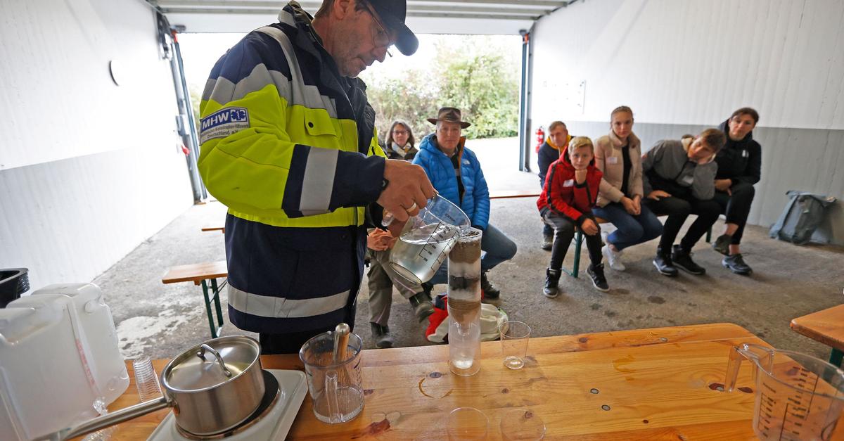 Zelten-im-Wohnzimmer-Ansturm-auf-Krisenkurse-nach-Blackout