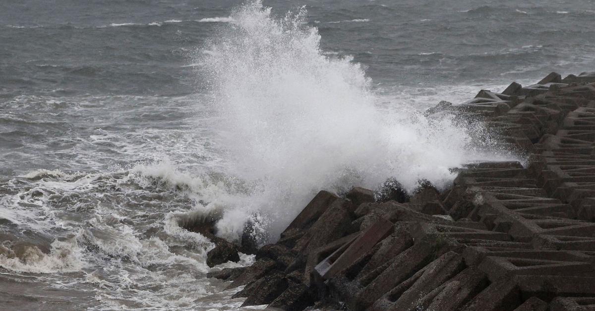 Japan-warnt-nach-Erdbeben-vor-Tsunami