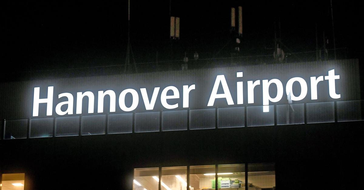 Drohnensichtung-Flughafen-Hannover-f-r-45-Minuten-gesperrt