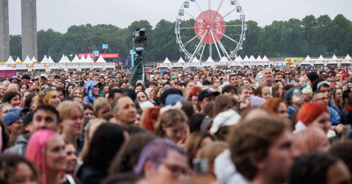 Pitbull-und-Lily-Allen-kommen-zum-Lollapalooza-Festival-2026