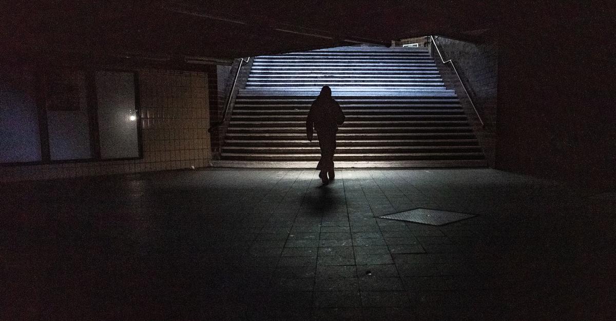 Ein-Leben-im-Berliner-Dunkel