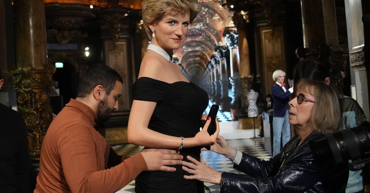 Lady-Di-kehrt-als-Wachsfigur-nach-Paris-zur-ck