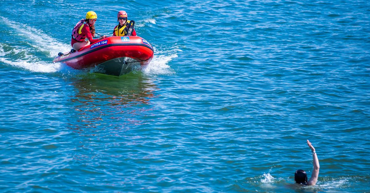 DLRG-Hundertfach-lebensbedrohliche-Situationen-im-Wasser