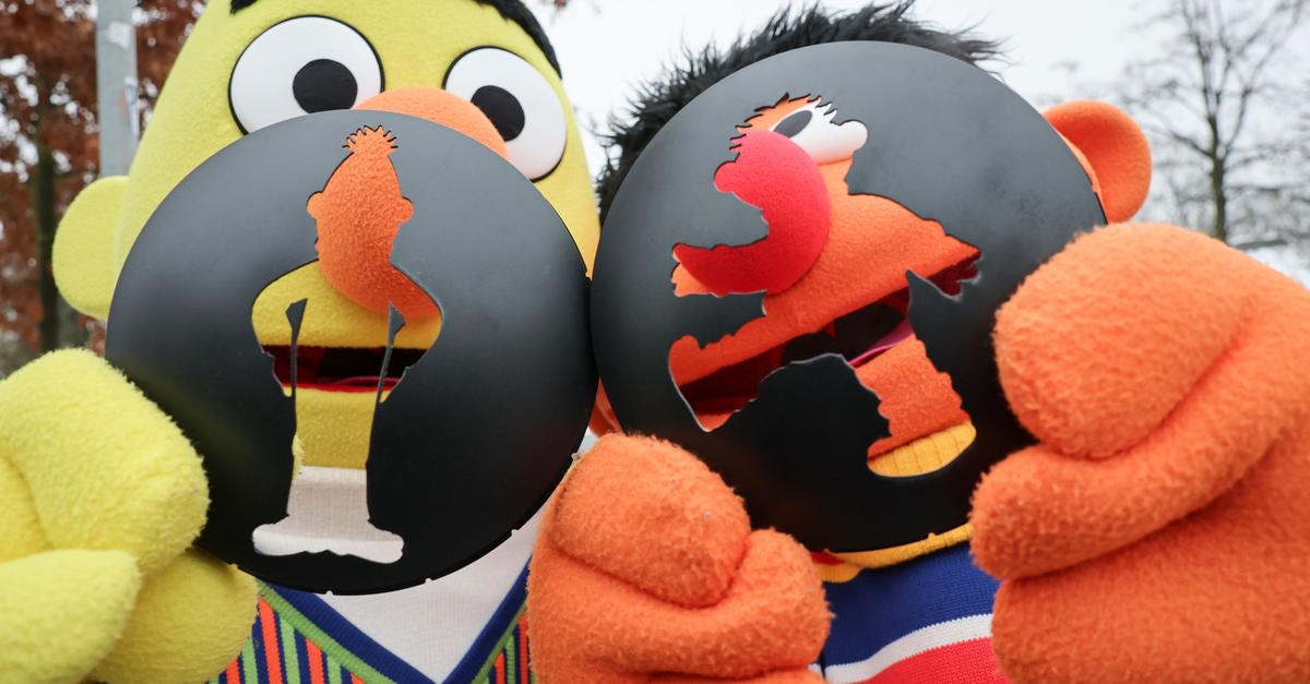 Ernie-und-Bert-regeln-in-Hamburg-den-Verkehr