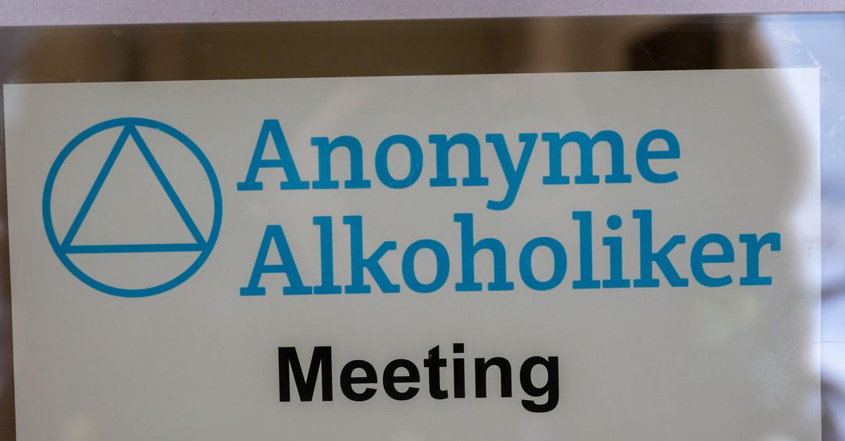 Anonyme-Alkoholiker-bieten-Hilfe-an-den-Weihnachtstagen