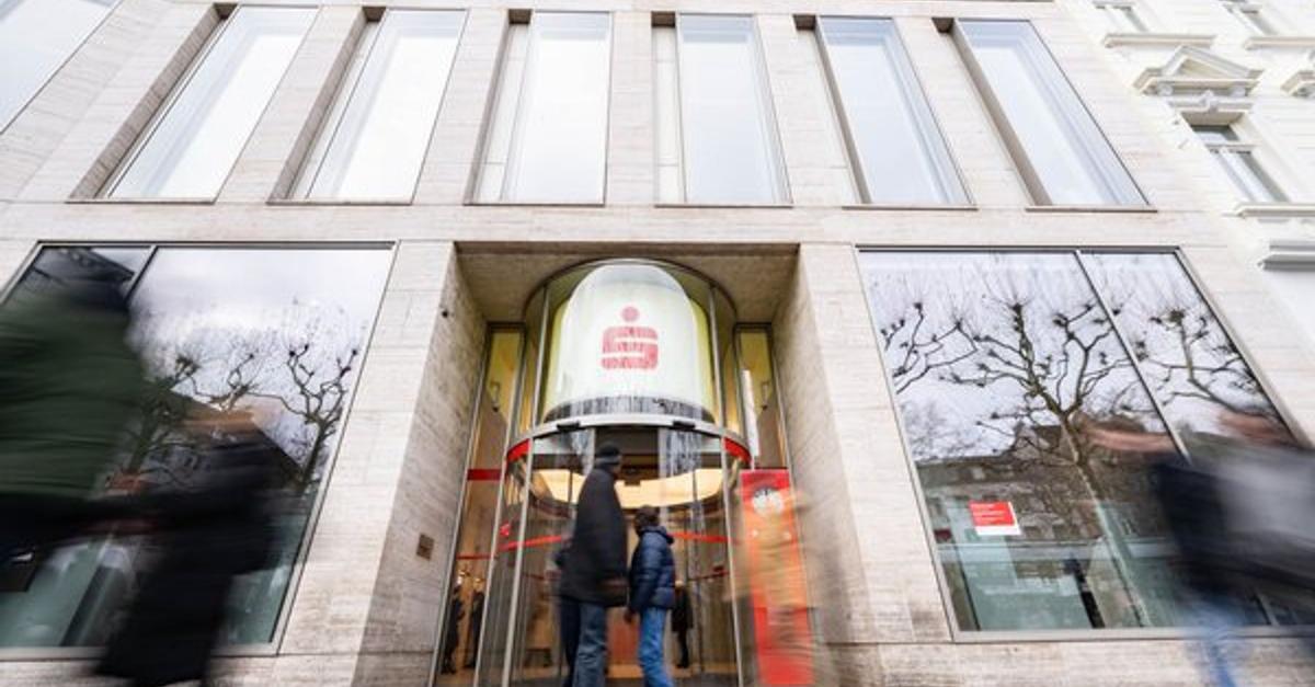 Gold-aus-Bonner-Sparkasse-gestohlen