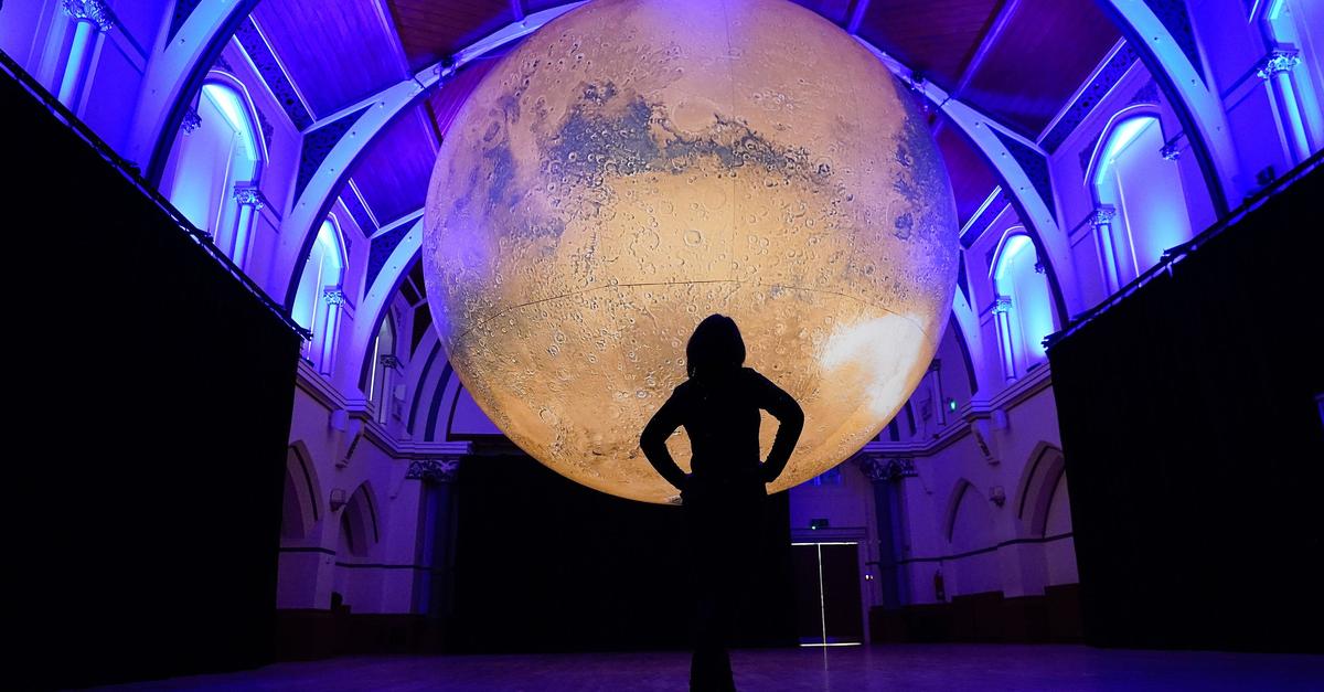 Science-statt-Fiction-Wie-Mars-Fotos-mit-Mythen-aufr-umten