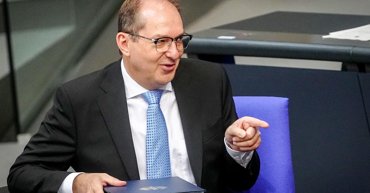 Zehn-Jahre-Einb-rgerungssperre-bei-falschen-Angaben