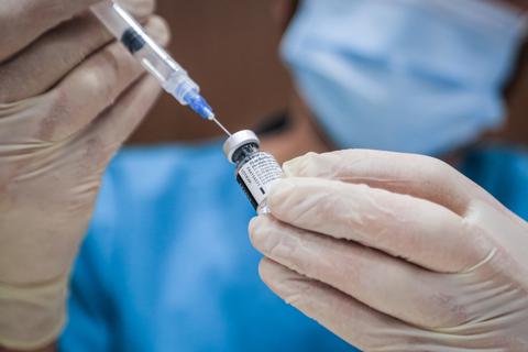 Die Freigabe der Impfstoffe für alle erfolgt laut Jens Spahn voraussichtlich im Juni. Symbolfoto: dpa
