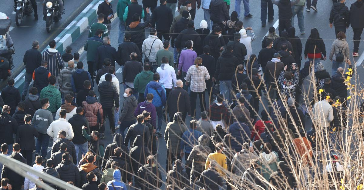 Gewalt-und-Festnahmen-bei-Protesten-im-Iran