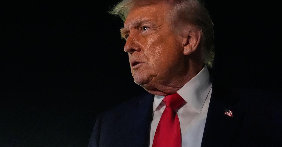 Trumps-Flugzeug-muss-auf-dem-Weg-nach-Davos-umkehren