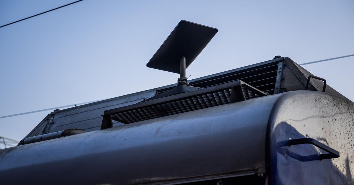 Wie-Starlink-den-Krieg-in-der-Ukraine-beeinflusst