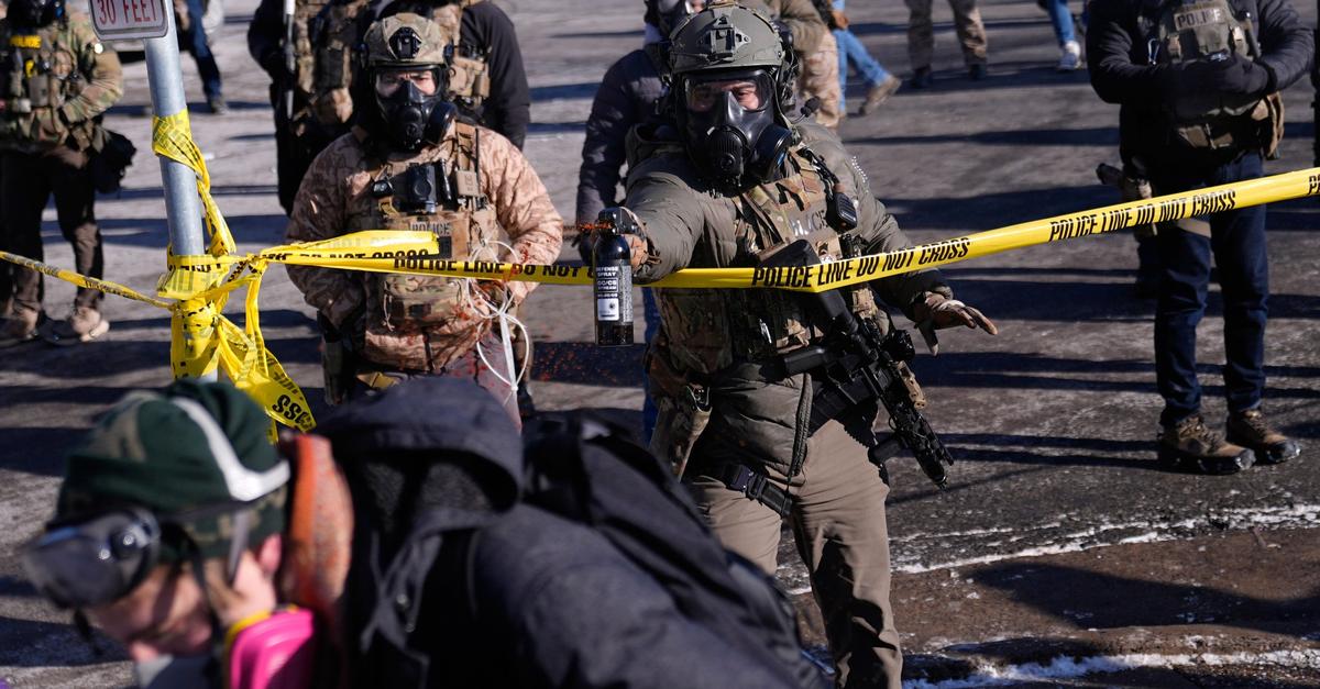 Was-wir-ber-die-Sch-sse-in-Minneapolis-wissen-und-was-nicht