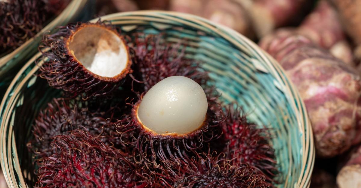 Litschi-Verwandte-Rambutan-punktet-mit-mehr-Fruchtfleisch