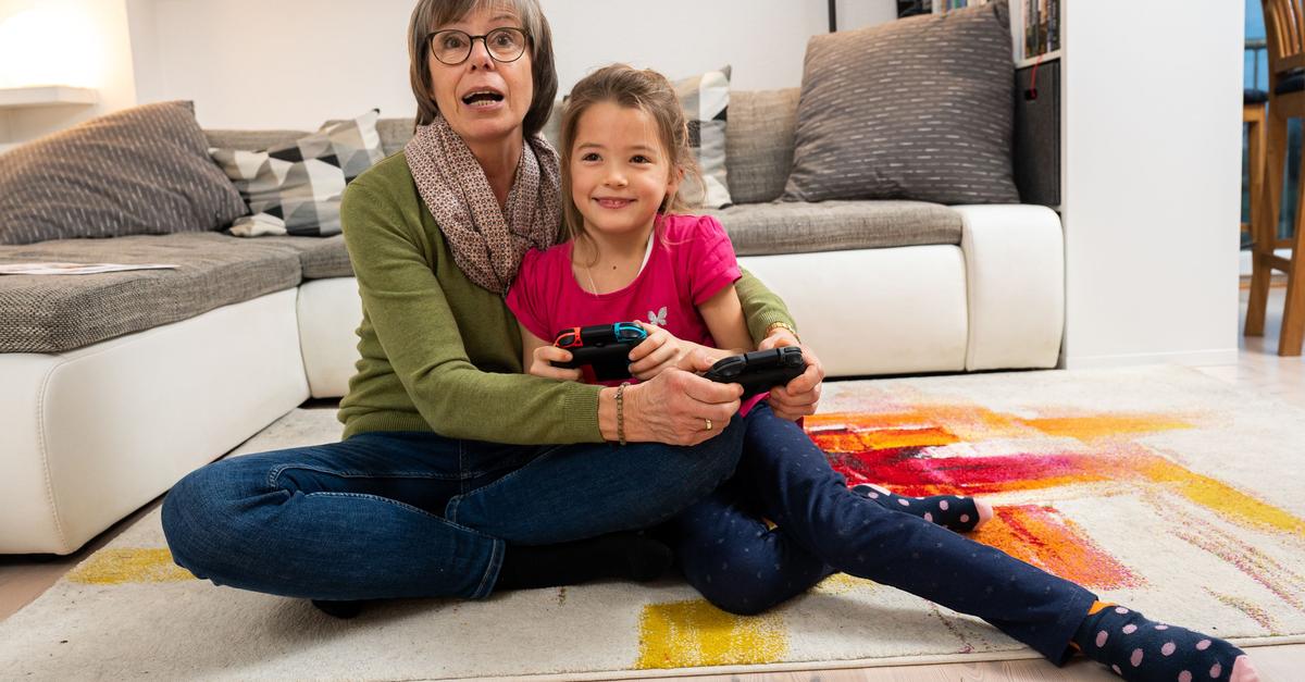 -Bei-Oma-darf-ich-das-aber-Warum-Eltern-gemein-sein-d-rfen