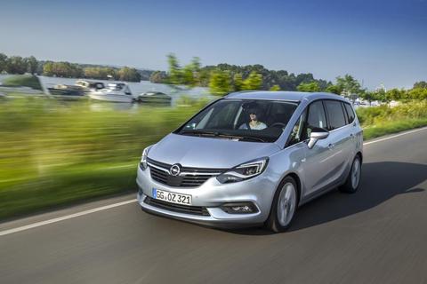 Im Rheingau hat Opel jetzt den neuen Zafira vorgestellt. Fotos: Opel  Foto: 