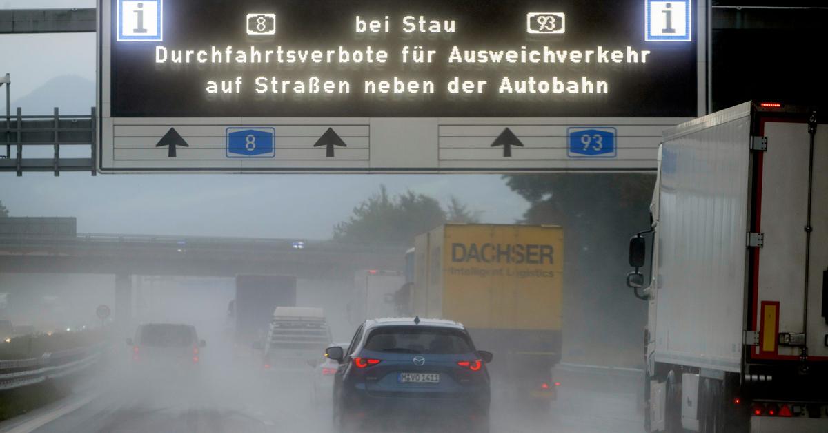 Tirol-sperrt-Auto-Schleichwege-f-r-Winterurlauber