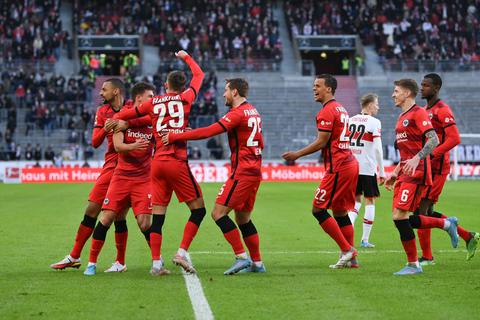 Gegen den VfB Stuttgart zeigte die Eintracht, dass sie auch ohne ihre Stars siegen kann. Foto: dpa