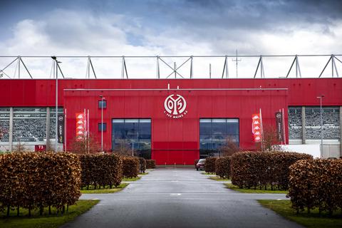 Die Mainzer Opel Arena. Foto: Lukas Görlach
