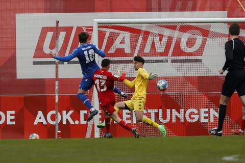  Die U19 von Mainz 05 trifft in Bundesliga Süd/Südwest im Bruchwegstadion auf den KSC.
