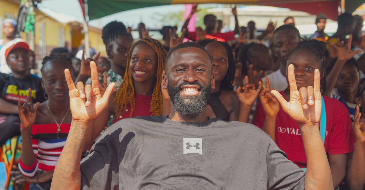 Antonio-R-digers-Weihnachtsreise-nach-Sierra-Leone