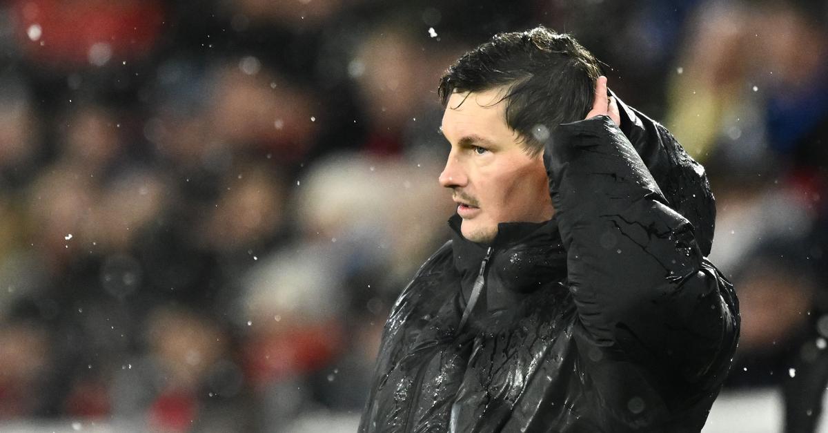 Schiedsrichter-rger-und-n-chster-Platzverweis-HSV-hadert