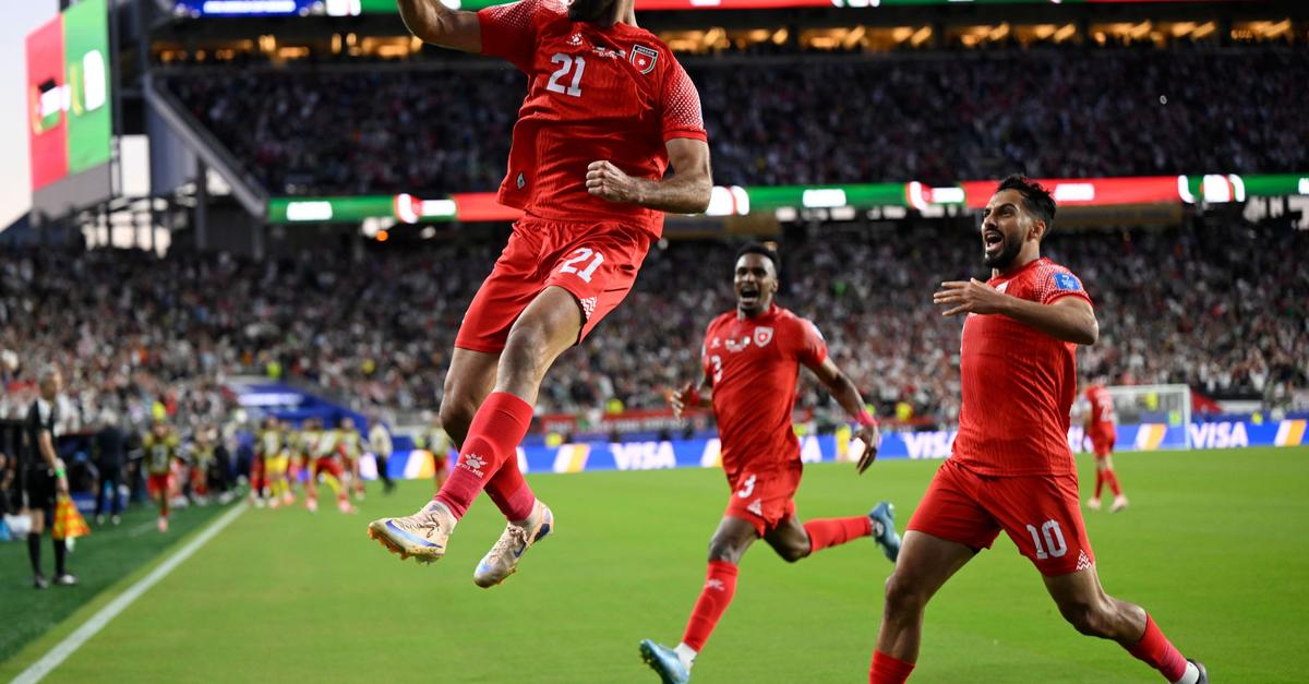 Algerien-dreht-Spiel-und-sorgt-f-r-Jordaniens-WM-Aus